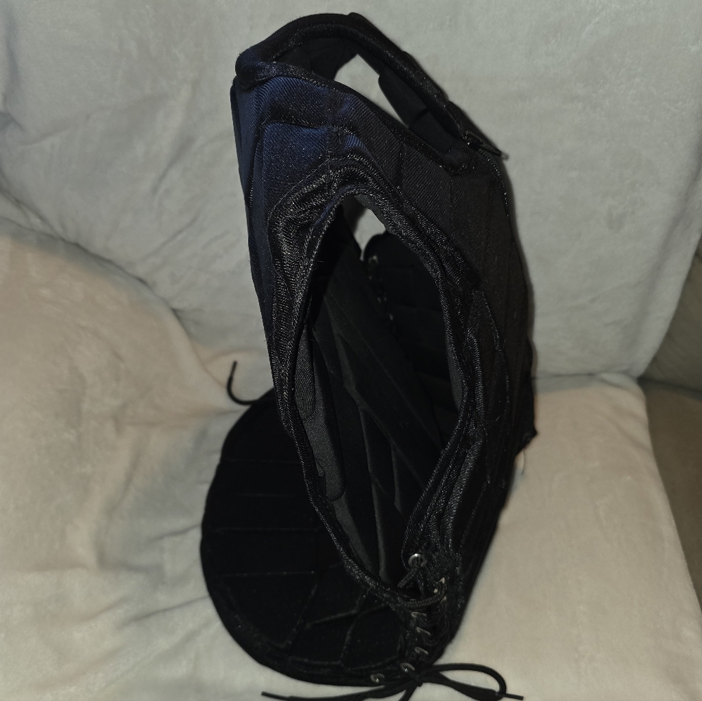 Black Riding Vest - Picture 8 of 10